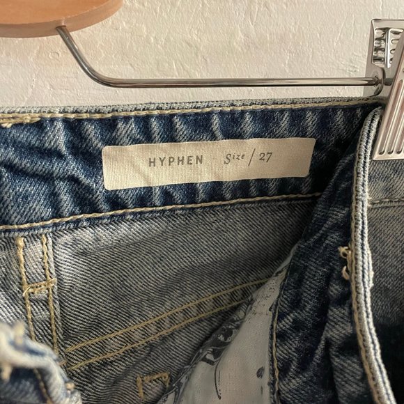 Anthropologie Pilcro and Letterpress Hyphen Mid Rise Jeans - Picture 4 of 5